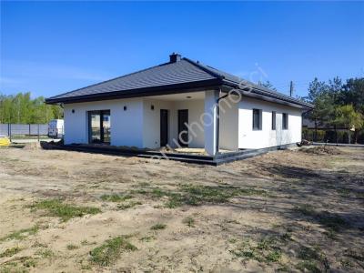 Dom na sprzedaż Skuły